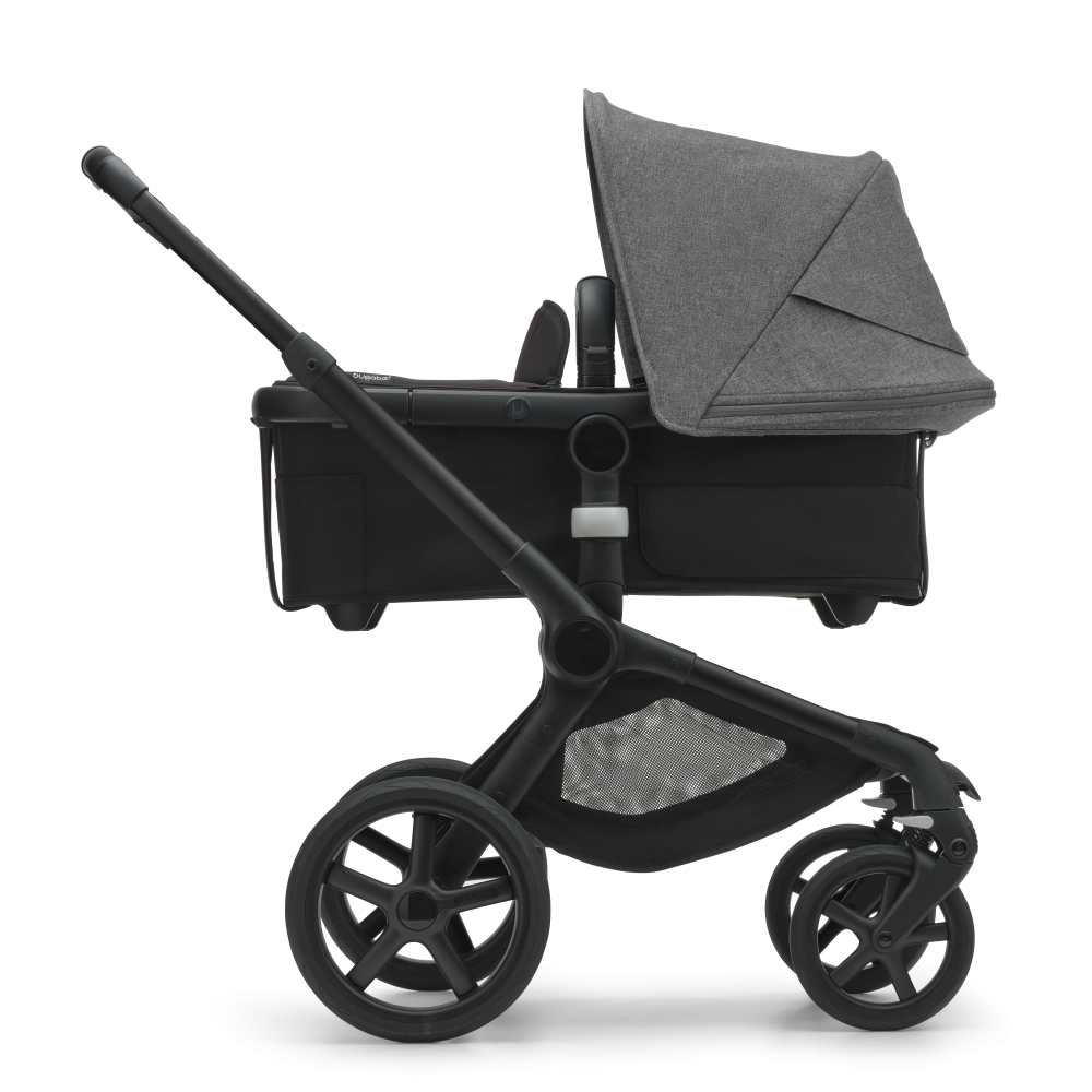 Black bassinet outlet stroller